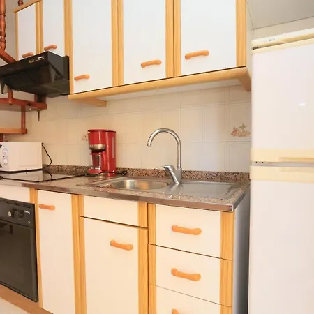 Tres Carabelas 46 Only Families Apartment Cambrils