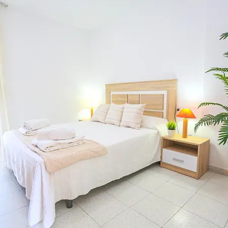 Litoral Costa Dorada - Tres Carabelas Only Families Apartament