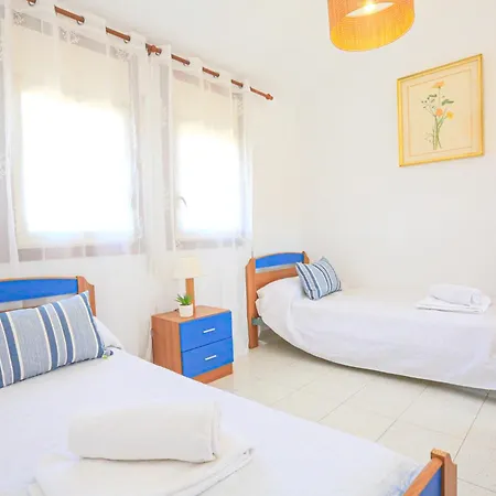 Litoral Costa Dorada - Tres Carabelas Only Families Cambrils