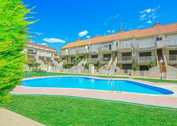 Litoral Costa Dorada - Tres Carabelas Only Families Апартаменты Камбрильс