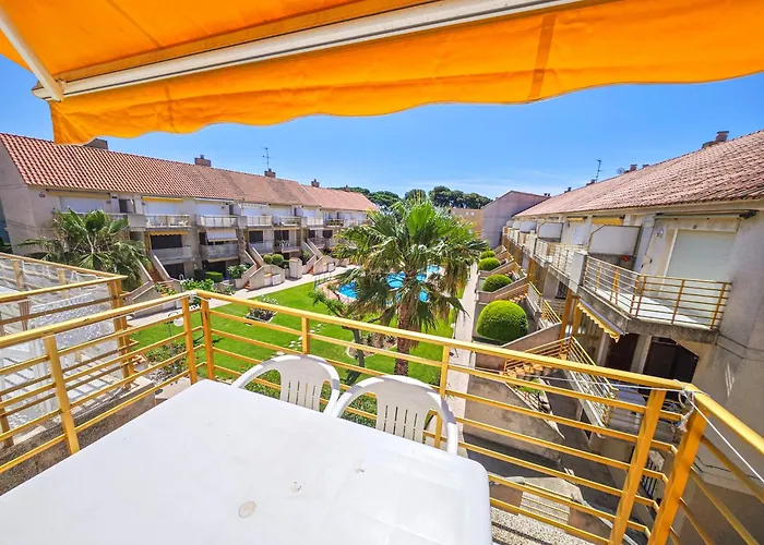 Litoral Costa Dorada - Tres Carabelas Only Families Апартаменты *