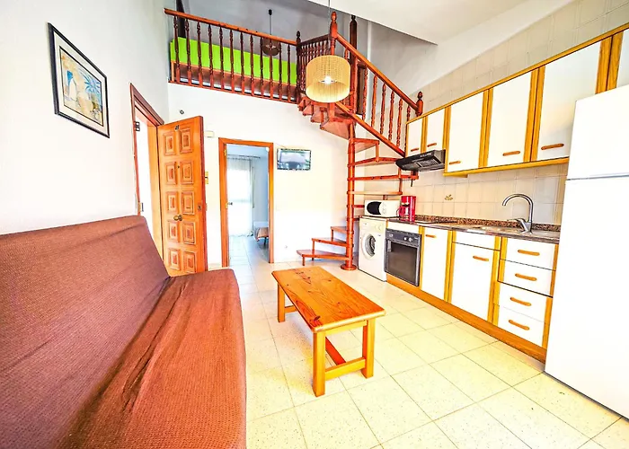Апартаменты Litoral Costa Dorada - Tres Carabelas Only Families *